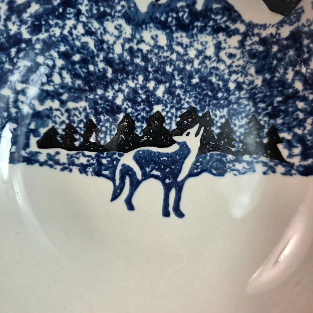 TWO Tienshan Folk Craft Wolf Coupe Cereal Bowls Blue Wolf & Sponge Rim